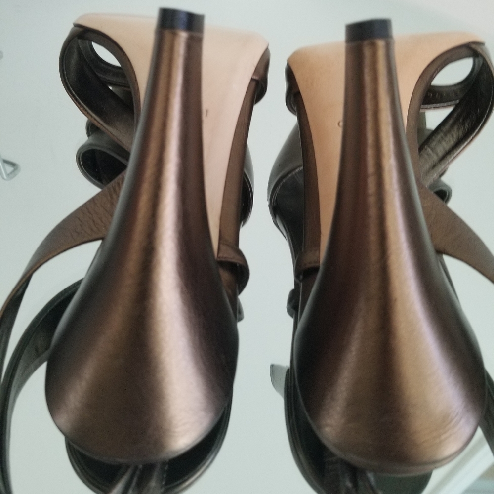 Gucci Bronze Hysteria Heel Sandals Leather 9.5 - Picture 6 of 9